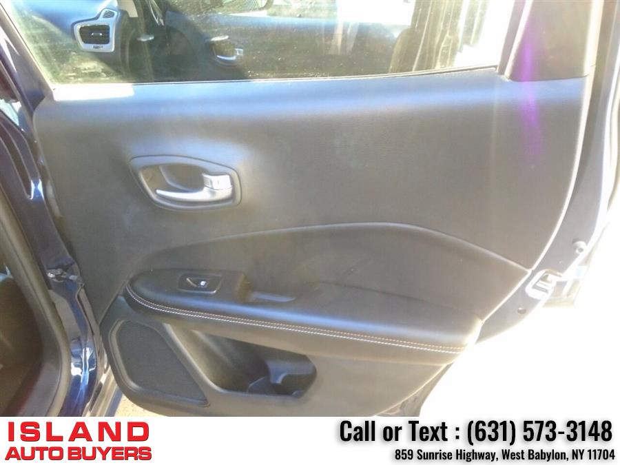 Used Jeep Compass Latitude 4x4 4dr SUV 2018 | Island Auto Buyers. West Babylon, New York Used Jeep Compass Latitude 4x4 4dr SUV 2018 | Island Auto Buyers. West Babylon, New York