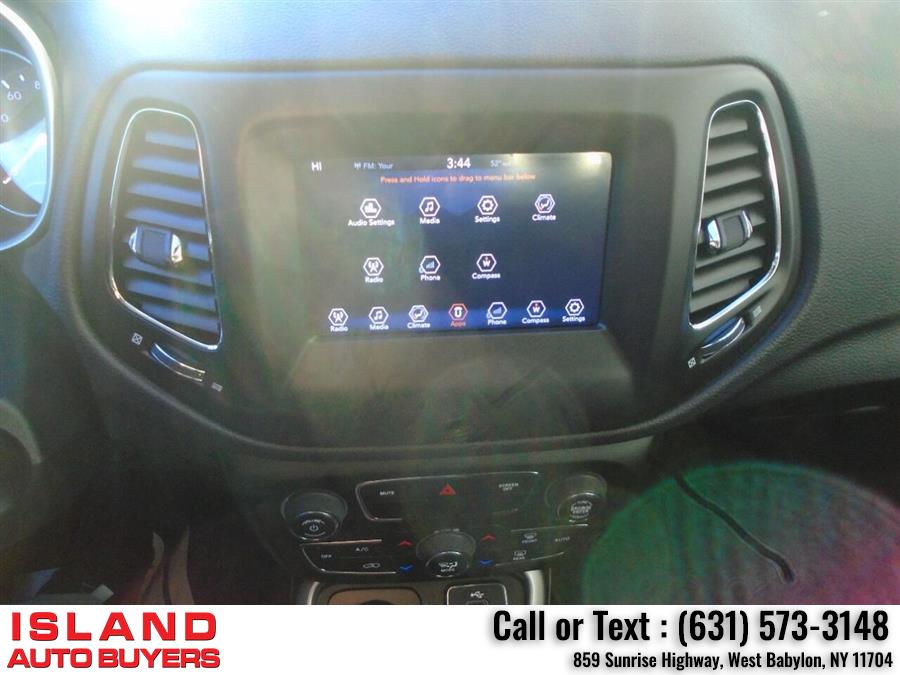 Used Jeep Compass Latitude 4x4 4dr SUV 2018 | Island Auto Buyers. West Babylon, New York Used Jeep Compass Latitude 4x4 4dr SUV 2018 | Island Auto Buyers. West Babylon, New York