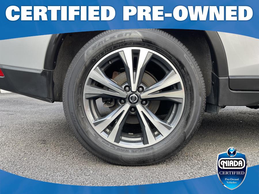 2019 Nissan Rogue SV, available for sale in Huntington Station, New York | Connection Auto Sales Inc.. Huntington Station, New York 2019 Nissan Rogue SV, available for sale in Huntington Station, New York | Connection Auto Sales Inc.. Huntington Station, New York