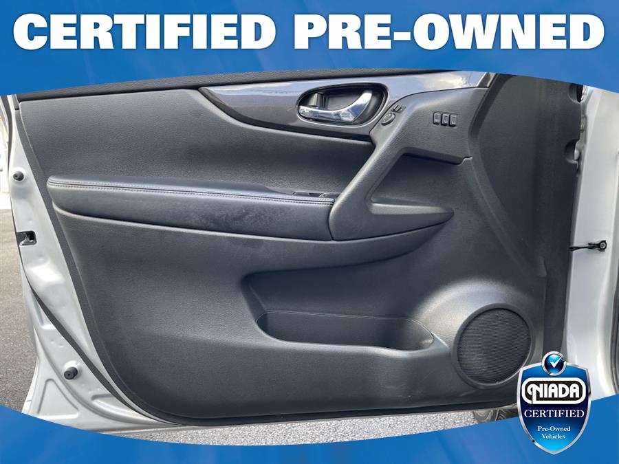 2019 Nissan Rogue SV, available for sale in Huntington Station, New York | Connection Auto Sales Inc.. Huntington Station, New York 2019 Nissan Rogue SV, available for sale in Huntington Station, New York | Connection Auto Sales Inc.. Huntington Station, New York