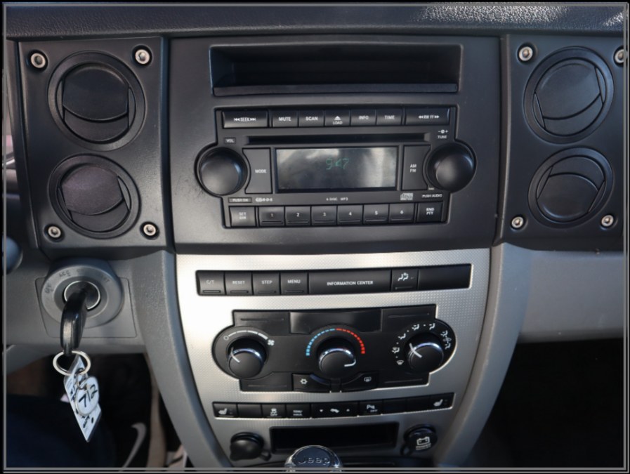 2007 Jeep Commander 4WD 4dr Sport, available for sale in Huntington Station, New York | My Auto Inc.. Huntington Station, New York 2007 Jeep Commander 4WD 4dr Sport, available for sale in Huntington Station, New York | My Auto Inc.. Huntington Station, New York