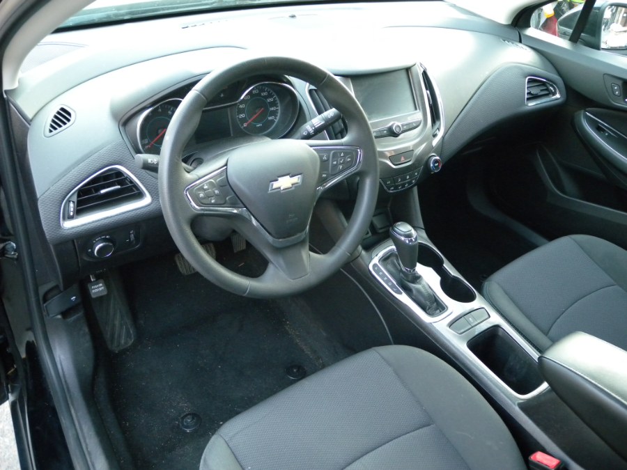 Used Chevrolet Cruze 4dr Sdn Auto LT 2017 | Carsbuck Inc.. Brooklyn, New York Used Chevrolet Cruze 4dr Sdn Auto LT 2017 | Carsbuck Inc.. Brooklyn, New York