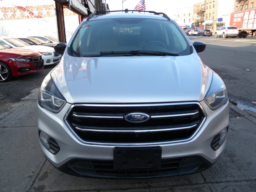 Used Ford Escape SE 4WD 2017 | Carsbuck Inc.. Brooklyn, New York Used Ford Escape SE 4WD 2017 | Carsbuck Inc.. Brooklyn, New York