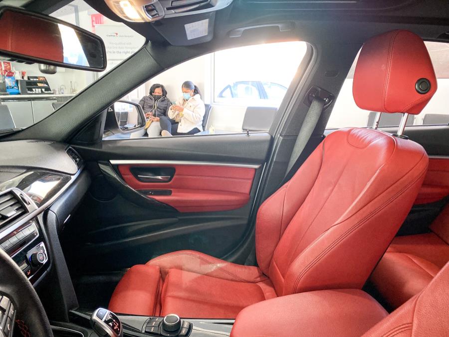 Used BMW 3 Series 330i xDrive Sedan 2018 | Luxury Motor Club. Franklin Square, New York Used BMW 3 Series 330i xDrive Sedan 2018 | Luxury Motor Club. Franklin Square, New York