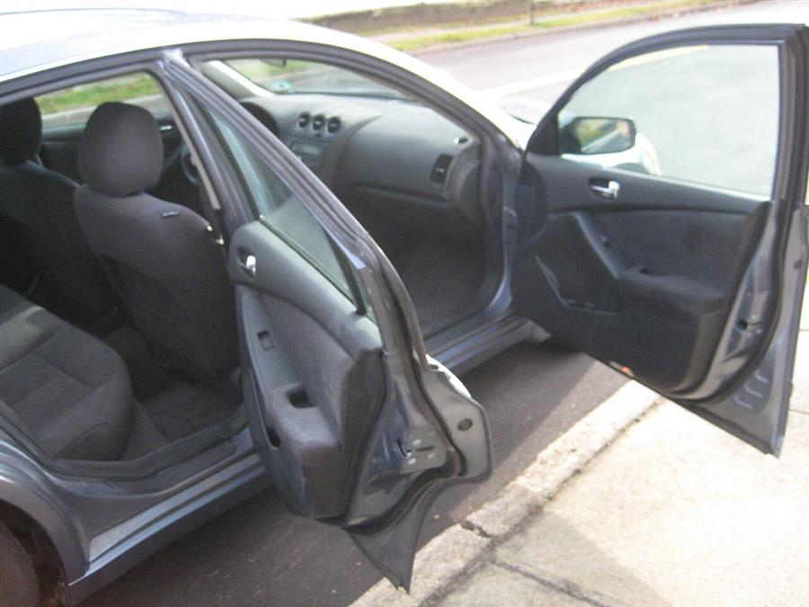 Used Nissan Altima 2.5 S 4dr Sedan 2011 | Rite Choice Auto Inc.. Massapequa, New York Used Nissan Altima 2.5 S 4dr Sedan 2011 | Rite Choice Auto Inc.. Massapequa, New York