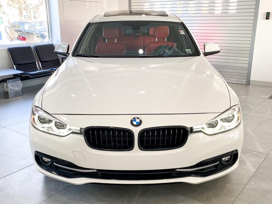 Used BMW 3 Series 330i xDrive Sedan 2018 | Luxury Motor Club. Franklin Square, New York Used BMW 3 Series 330i xDrive Sedan 2018 | Luxury Motor Club. Franklin Square, New York