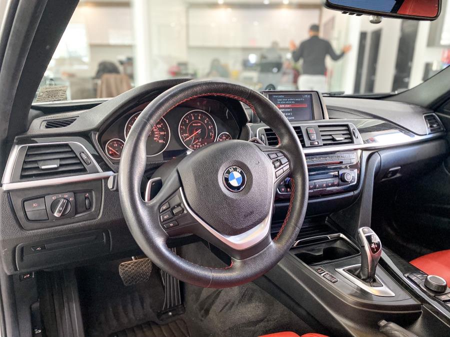 Used BMW 3 Series 330i xDrive Sedan 2018 | Luxury Motor Club. Franklin Square, New York Used BMW 3 Series 330i xDrive Sedan 2018 | Luxury Motor Club. Franklin Square, New York