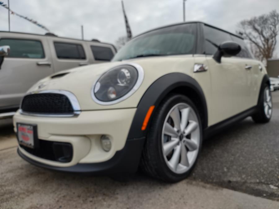 Used MINI Cooper Hardtop 2dr Cpe S 2013 | Alpine Motors Inc. Wantagh, New York Used MINI Cooper Hardtop 2dr Cpe S 2013 | Alpine Motors Inc. Wantagh, New York