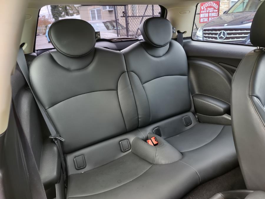 Used MINI Cooper Hardtop 2dr Cpe S 2013 | Alpine Motors Inc. Wantagh, New York Used MINI Cooper Hardtop 2dr Cpe S 2013 | Alpine Motors Inc. Wantagh, New York