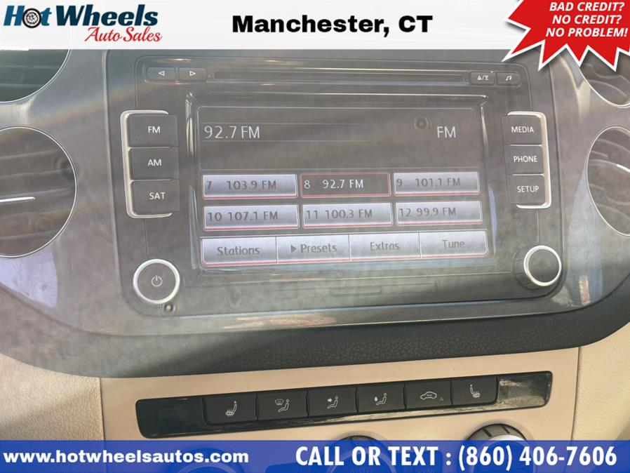 Used Volkswagen Tiguan 4WD 4dr Auto SE *Ltd Avail* 2013 | Hot Wheels Auto Sales LLC. Manchester, Connecticut Used Volkswagen Tiguan 4WD 4dr Auto SE *Ltd Avail* 2013 | Hot Wheels Auto Sales LLC. Manchester, Connecticut