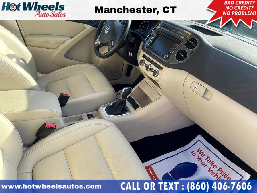 Used Volkswagen Tiguan 4WD 4dr Auto SE *Ltd Avail* 2013 | Hot Wheels Auto Sales LLC. Manchester, Connecticut Used Volkswagen Tiguan 4WD 4dr Auto SE *Ltd Avail* 2013 | Hot Wheels Auto Sales LLC. Manchester, Connecticut