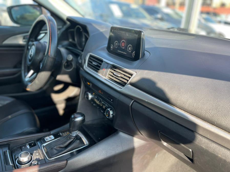 Used Mazda Mazda3 4-Door Touring Auto 2017 | NYC Automart Inc. Brooklyn, New York Used Mazda Mazda3 4-Door Touring Auto 2017 | NYC Automart Inc. Brooklyn, New York