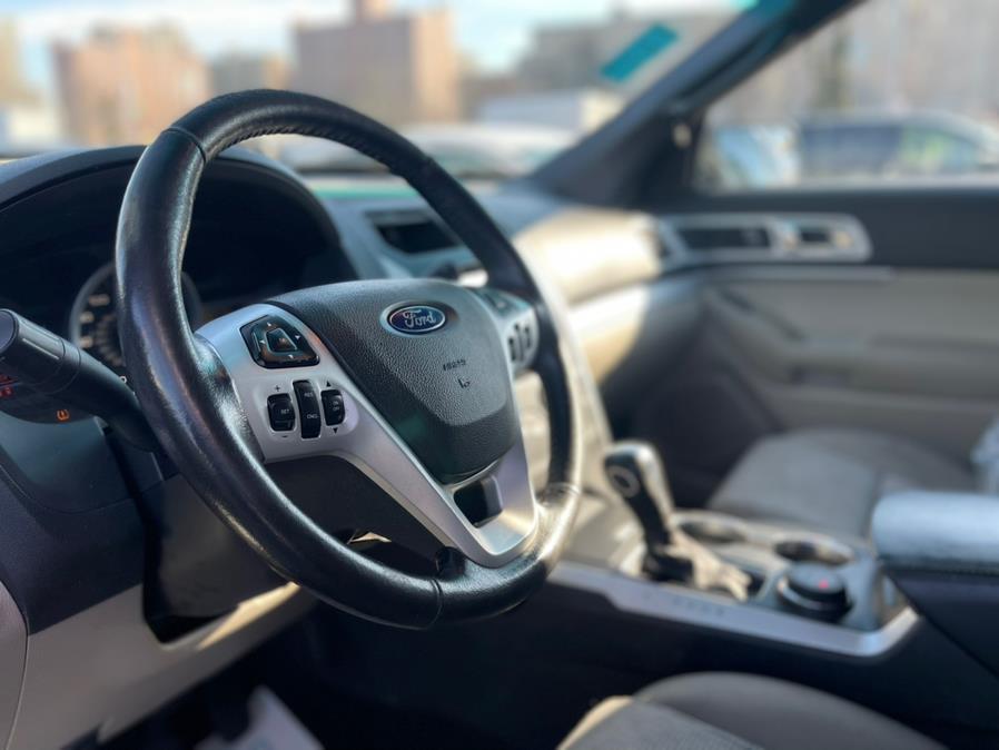 Used Ford Explorer 4WD 4dr XLT 2015 | NYC Automart Inc. Brooklyn, New York Used Ford Explorer 4WD 4dr XLT 2015 | NYC Automart Inc. Brooklyn, New York