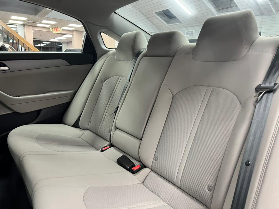 Used Hyundai Sonata SE 2.4L SULEV 2018 | Power Motors East. Massapequa Park, New York Used Hyundai Sonata SE 2.4L SULEV 2018 | Power Motors East. Massapequa Park, New York