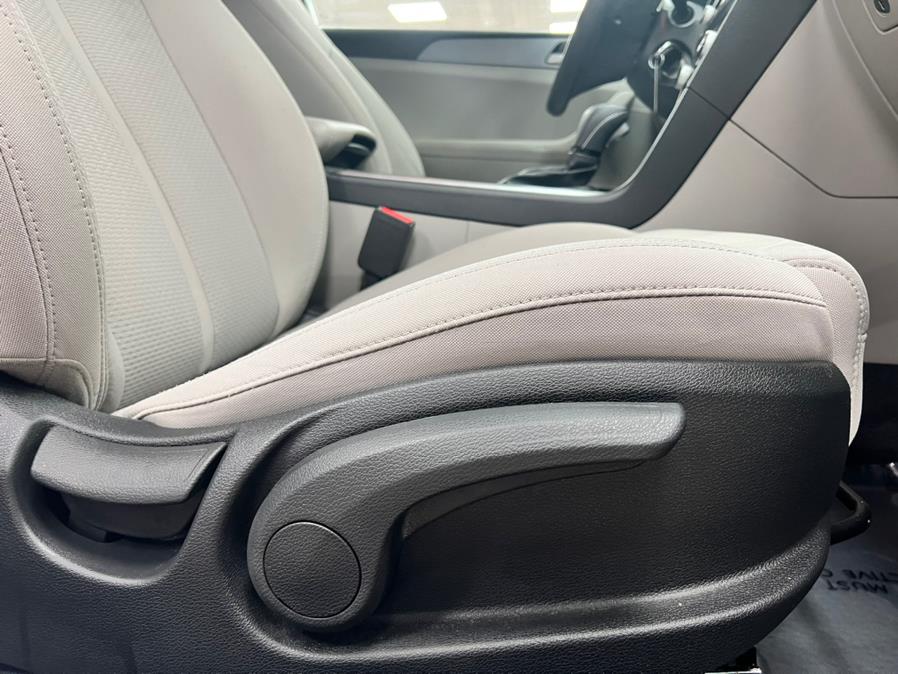 Used Hyundai Sonata SE 2.4L SULEV 2018 | Power Motors East. Massapequa Park, New York Used Hyundai Sonata SE 2.4L SULEV 2018 | Power Motors East. Massapequa Park, New York