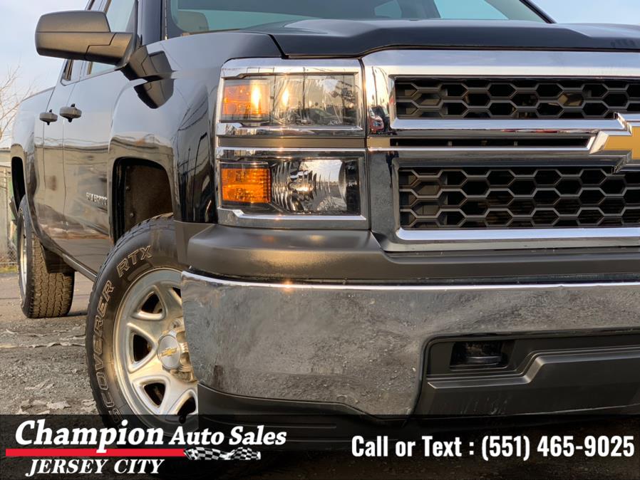 Used Chevrolet Silverado 1500 4WD Double Cab 143.5" Work Truck w/1WT 2014 | Champion Auto Sales of JC. Jersey City, New Jersey Used Chevrolet Silverado 1500 4WD Double Cab 143.5" Work Truck w/1WT 2014 | Champion Auto Sales of JC. Jersey City, New Jersey