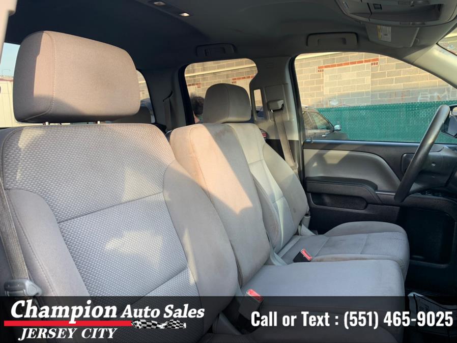 Used Chevrolet Silverado 1500 4WD Double Cab 143.5" Work Truck w/1WT 2014 | Champion Auto Sales of JC. Jersey City, New Jersey Used Chevrolet Silverado 1500 4WD Double Cab 143.5" Work Truck w/1WT 2014 | Champion Auto Sales of JC. Jersey City, New Jersey