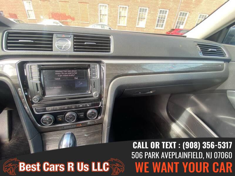 Used Volkswagen Passat 1.8T SE w/Technology Auto 2017 | Best Cars R Us LLC. Plainfield, New Jersey Used Volkswagen Passat 1.8T SE w/Technology Auto 2017 | Best Cars R Us LLC. Plainfield, New Jersey