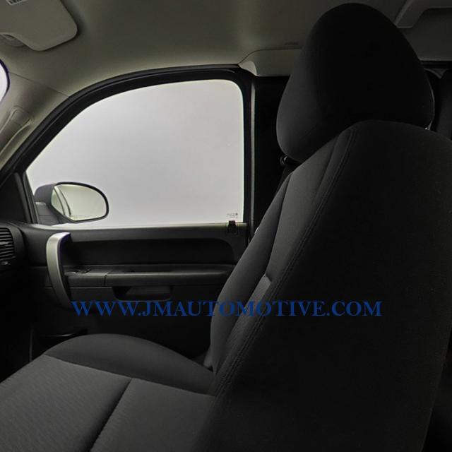 2012 GMC Sierra 1500 4WD Ext Cab 143.5 SLE, available for sale in Naugatuck, Connecticut | J&M Automotive Sls&Svc LLC. Naugatuck, Connecticut 2012 GMC Sierra 1500 4WD Ext Cab 143.5 SLE, available for sale in Naugatuck, Connecticut | J&M Automotive Sls&Svc LLC. Naugatuck, Connecticut