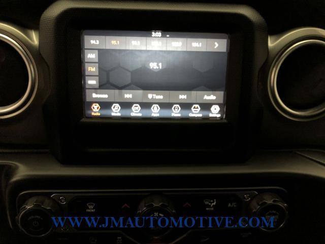2018 Jeep Wrangler Unlimited Sahara 4x4, available for sale in Naugatuck, Connecticut | J&M Automotive Sls&Svc LLC. Naugatuck, Connecticut 2018 Jeep Wrangler Unlimited Sahara 4x4, available for sale in Naugatuck, Connecticut | J&M Automotive Sls&Svc LLC. Naugatuck, Connecticut