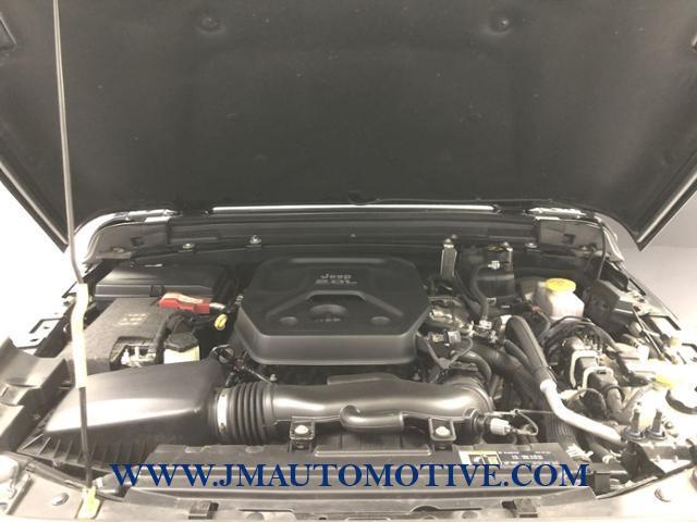 2018 Jeep Wrangler Unlimited Sahara 4x4, available for sale in Naugatuck, Connecticut | J&M Automotive Sls&Svc LLC. Naugatuck, Connecticut 2018 Jeep Wrangler Unlimited Sahara 4x4, available for sale in Naugatuck, Connecticut | J&M Automotive Sls&Svc LLC. Naugatuck, Connecticut