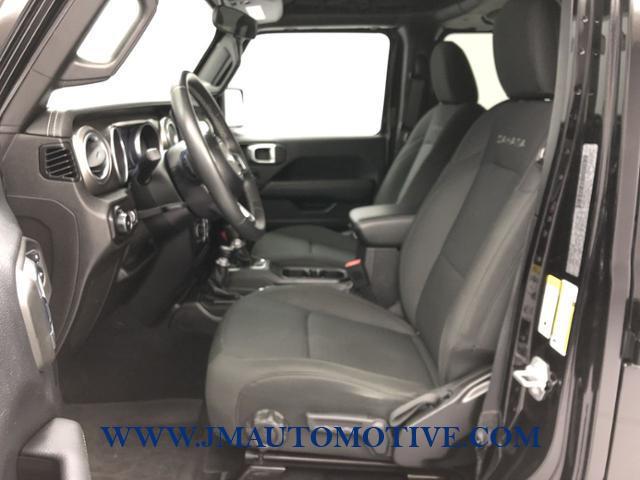 2018 Jeep Wrangler Unlimited Sahara 4x4, available for sale in Naugatuck, Connecticut | J&M Automotive Sls&Svc LLC. Naugatuck, Connecticut 2018 Jeep Wrangler Unlimited Sahara 4x4, available for sale in Naugatuck, Connecticut | J&M Automotive Sls&Svc LLC. Naugatuck, Connecticut