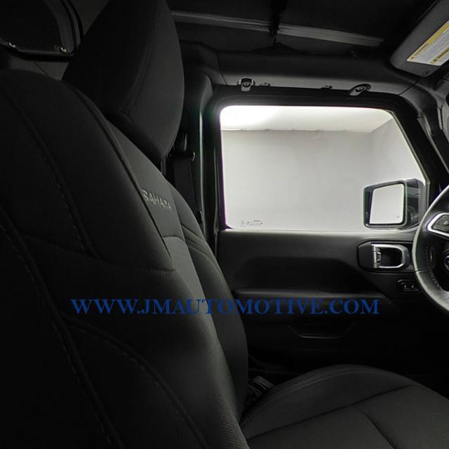 2018 Jeep Wrangler Unlimited Sahara 4x4, available for sale in Naugatuck, Connecticut | J&M Automotive Sls&Svc LLC. Naugatuck, Connecticut 2018 Jeep Wrangler Unlimited Sahara 4x4, available for sale in Naugatuck, Connecticut | J&M Automotive Sls&Svc LLC. Naugatuck, Connecticut