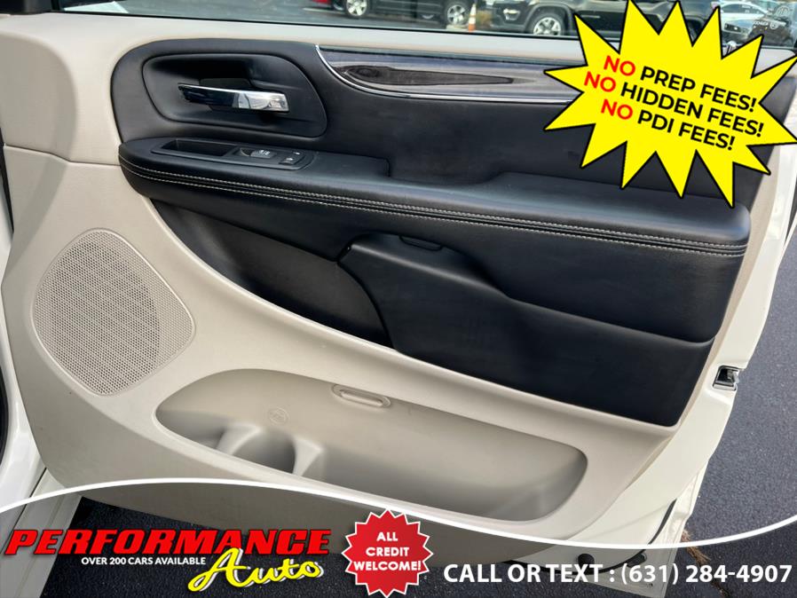 Used Chrysler Town & Country 4dr Wgn Touring 2012 | Performance Auto Inc. Bohemia, New York Used Chrysler Town & Country 4dr Wgn Touring 2012 | Performance Auto Inc. Bohemia, New York