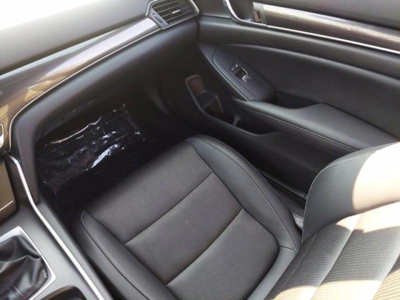Used Honda Accord Sedan Sport 2.0T w/RearCam 2019 | Car Revolution. Maple Shade, New Jersey Used Honda Accord Sedan Sport 2.0T w/RearCam 2019 | Car Revolution. Maple Shade, New Jersey