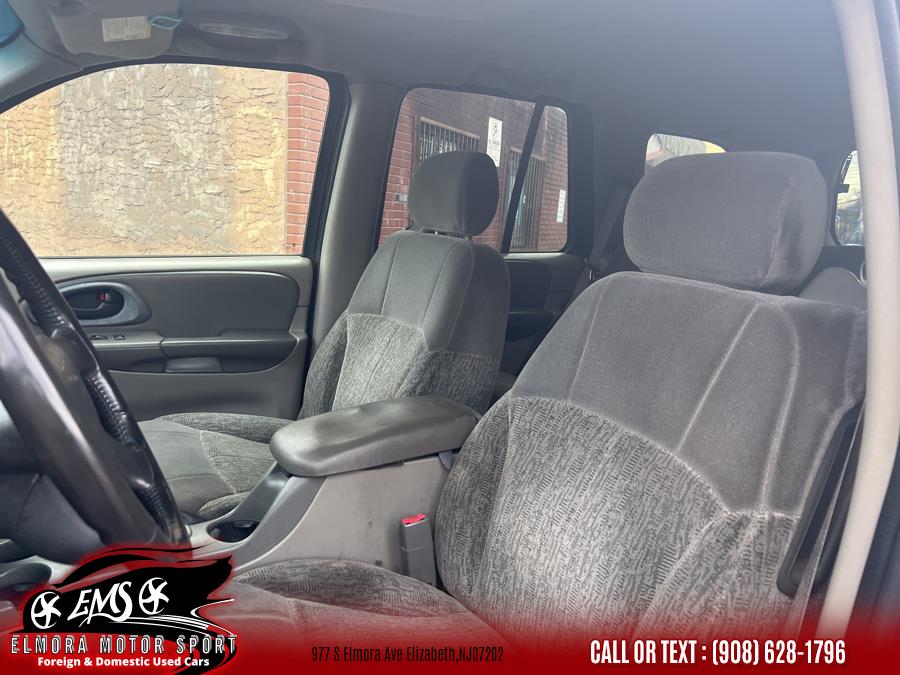 2003 Chevrolet TrailBlazer 4dr 4WD LS, available for sale in Elizabeth, New Jersey | Elmora Motor Sports. Elizabeth, New Jersey 2003 Chevrolet TrailBlazer 4dr 4WD LS, available for sale in Elizabeth, New Jersey | Elmora Motor Sports. Elizabeth, New Jersey