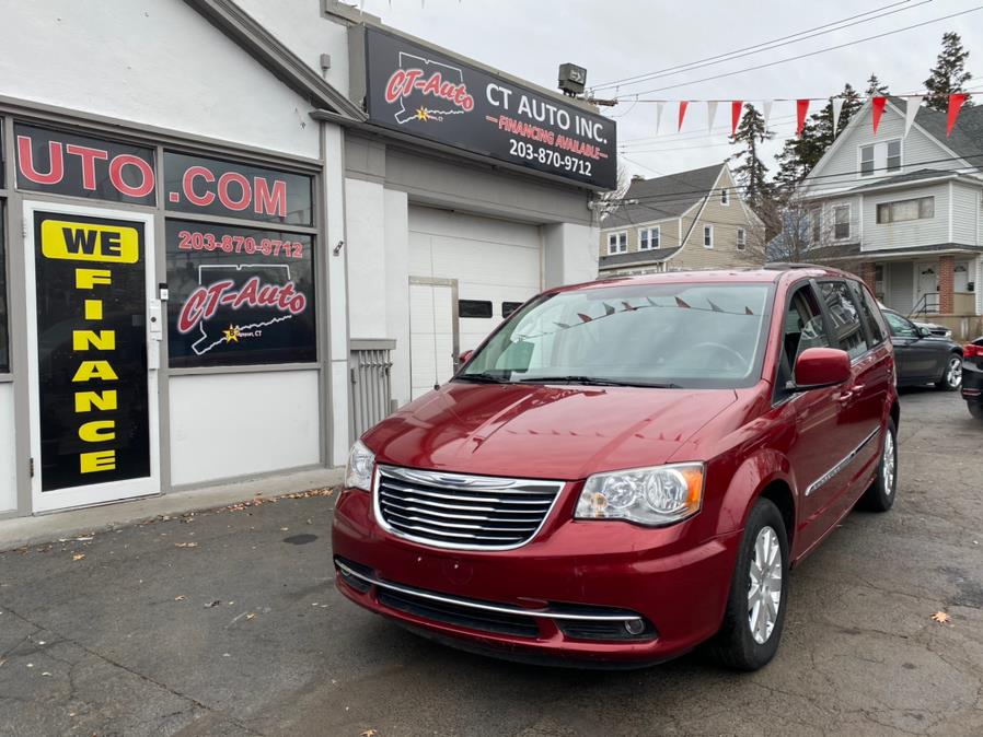 Used Chrysler Town & Country 4dr Wgn Touring 2015 | CT Auto. Bridgeport, Connecticut Used Chrysler Town & Country 4dr Wgn Touring 2015 | CT Auto. Bridgeport, Connecticut