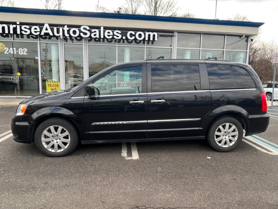 Used Chrysler Town & Country 4dr Wgn Touring 2016 | Sunrise Auto Sales. Rosedale, New York Used Chrysler Town & Country 4dr Wgn Touring 2016 | Sunrise Auto Sales. Rosedale, New York