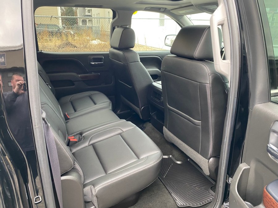 Used GMC Sierra 1500 4WD Crew Cab 143.5" SLT 2017 | Union Street Auto Sales. West Springfield, Massachusetts Used GMC Sierra 1500 4WD Crew Cab 143.5" SLT 2017 | Union Street Auto Sales. West Springfield, Massachusetts