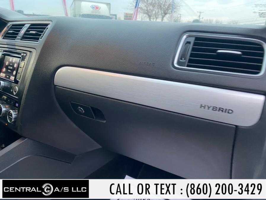 2013 Volkswagen Jetta Sedan 4dr Auto Hybrid SEL, available for sale in East Windsor, Connecticut | Central A/S LLC. East Windsor, Connecticut 2013 Volkswagen Jetta Sedan 4dr Auto Hybrid SEL, available for sale in East Windsor, Connecticut | Central A/S LLC. East Windsor, Connecticut