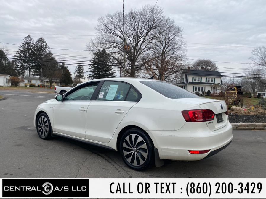 2013 Volkswagen Jetta Sedan 4dr Auto Hybrid SEL, available for sale in East Windsor, Connecticut | Central A/S LLC. East Windsor, Connecticut 2013 Volkswagen Jetta Sedan 4dr Auto Hybrid SEL, available for sale in East Windsor, Connecticut | Central A/S LLC. East Windsor, Connecticut