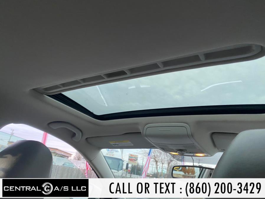 2013 Volkswagen Jetta Sedan 4dr Auto Hybrid SEL, available for sale in East Windsor, Connecticut | Central A/S LLC. East Windsor, Connecticut 2013 Volkswagen Jetta Sedan 4dr Auto Hybrid SEL, available for sale in East Windsor, Connecticut | Central A/S LLC. East Windsor, Connecticut