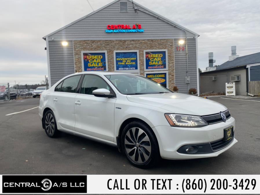 2013 Volkswagen Jetta Sedan 4dr Auto Hybrid SEL, available for sale in East Windsor, Connecticut | Central A/S LLC. East Windsor, Connecticut 2013 Volkswagen Jetta Sedan 4dr Auto Hybrid SEL, available for sale in East Windsor, Connecticut | Central A/S LLC. East Windsor, Connecticut