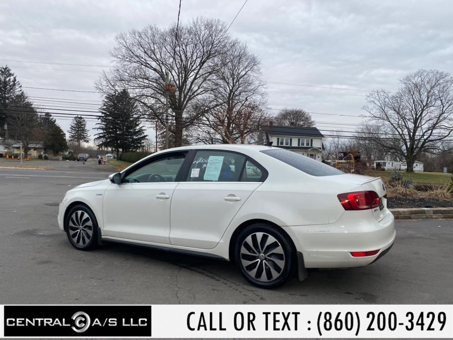 2013 Volkswagen Jetta Sedan 4dr Auto Hybrid SEL, available for sale in East Windsor, Connecticut | Central A/S LLC. East Windsor, Connecticut 2013 Volkswagen Jetta Sedan 4dr Auto Hybrid SEL, available for sale in East Windsor, Connecticut | Central A/S LLC. East Windsor, Connecticut