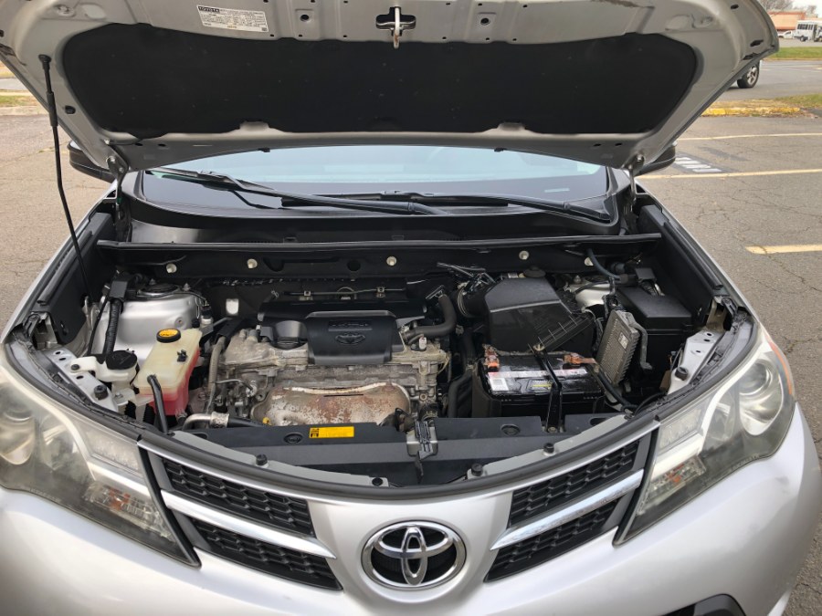 2014 Toyota RAV4 AWD 4dr LE (Natl), available for sale in Hartford , Connecticut | Ledyard Auto Sale LLC. Hartford , Connecticut 2014 Toyota RAV4 AWD 4dr LE (Natl), available for sale in Hartford , Connecticut | Ledyard Auto Sale LLC. Hartford , Connecticut