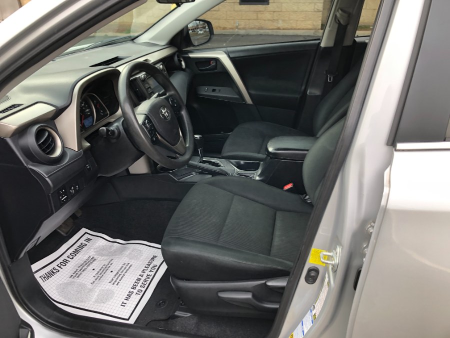 2014 Toyota RAV4 AWD 4dr LE (Natl), available for sale in Hartford , Connecticut | Ledyard Auto Sale LLC. Hartford , Connecticut 2014 Toyota RAV4 AWD 4dr LE (Natl), available for sale in Hartford , Connecticut | Ledyard Auto Sale LLC. Hartford , Connecticut