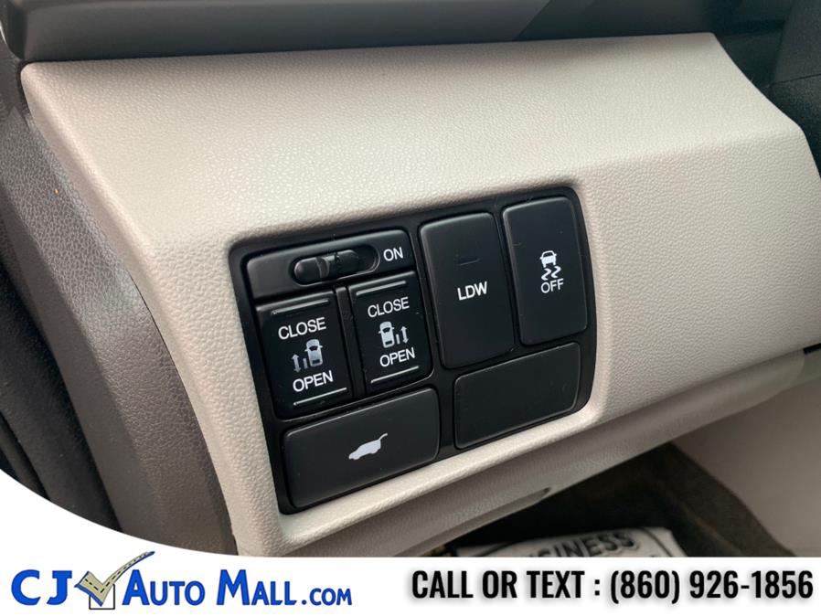 Used Honda Odyssey 5dr EX-L w/Navi 2014 | CJ Auto Mall. Bristol, Connecticut Used Honda Odyssey 5dr EX-L w/Navi 2014 | CJ Auto Mall. Bristol, Connecticut