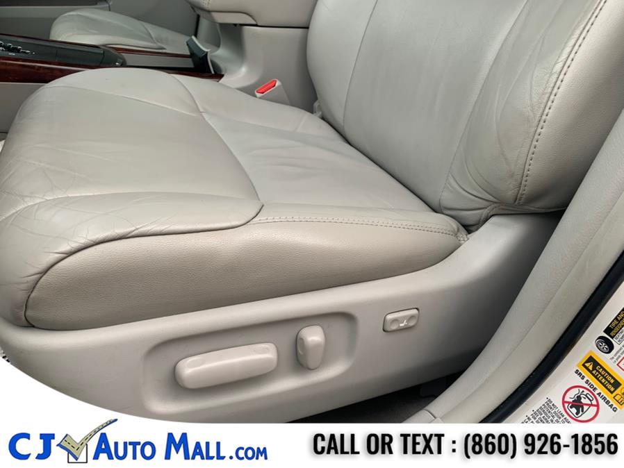 2011 Toyota Avalon 4dr Sdn Limited, available for sale in Bristol, Connecticut | CJ Auto Mall. Bristol, Connecticut 2011 Toyota Avalon 4dr Sdn Limited, available for sale in Bristol, Connecticut | CJ Auto Mall. Bristol, Connecticut
