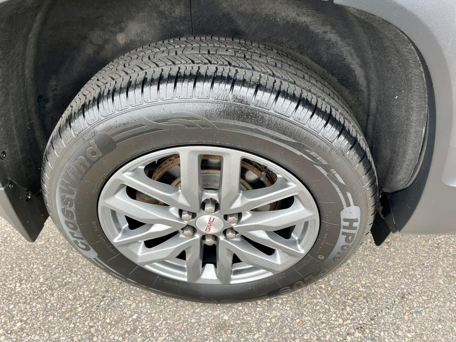 2017 GMC Acadia AWD 4dr SLT w/SLT-1, available for sale in South Windsor, Connecticut | Mike And Tony Auto Sales, Inc. South Windsor, Connecticut 2017 GMC Acadia AWD 4dr SLT w/SLT-1, available for sale in South Windsor, Connecticut | Mike And Tony Auto Sales, Inc. South Windsor, Connecticut