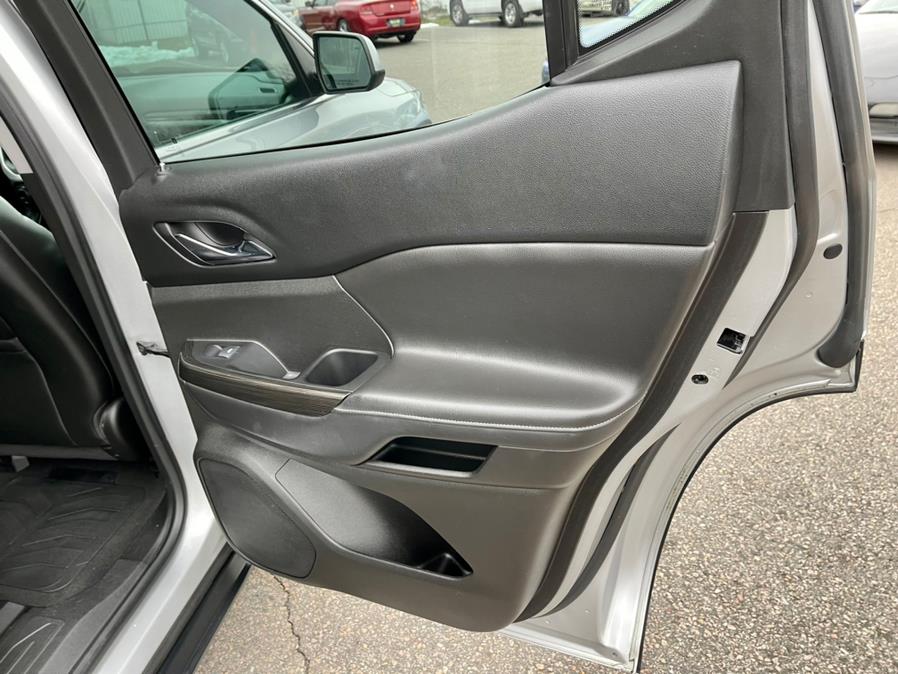 2017 GMC Acadia AWD 4dr SLT w/SLT-1, available for sale in South Windsor, Connecticut | Mike And Tony Auto Sales, Inc. South Windsor, Connecticut 2017 GMC Acadia AWD 4dr SLT w/SLT-1, available for sale in South Windsor, Connecticut | Mike And Tony Auto Sales, Inc. South Windsor, Connecticut