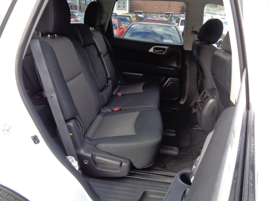Used Nissan Pathfinder 4WD SV 2017 | Top Speed Motors LLC. Jamaica, New York Used Nissan Pathfinder 4WD SV 2017 | Top Speed Motors LLC. Jamaica, New York