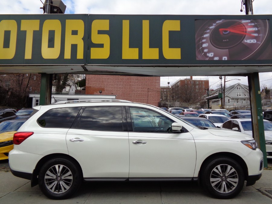 Used Nissan Pathfinder 4WD SV 2017 | Top Speed Motors LLC. Jamaica, New York Used Nissan Pathfinder 4WD SV 2017 | Top Speed Motors LLC. Jamaica, New York