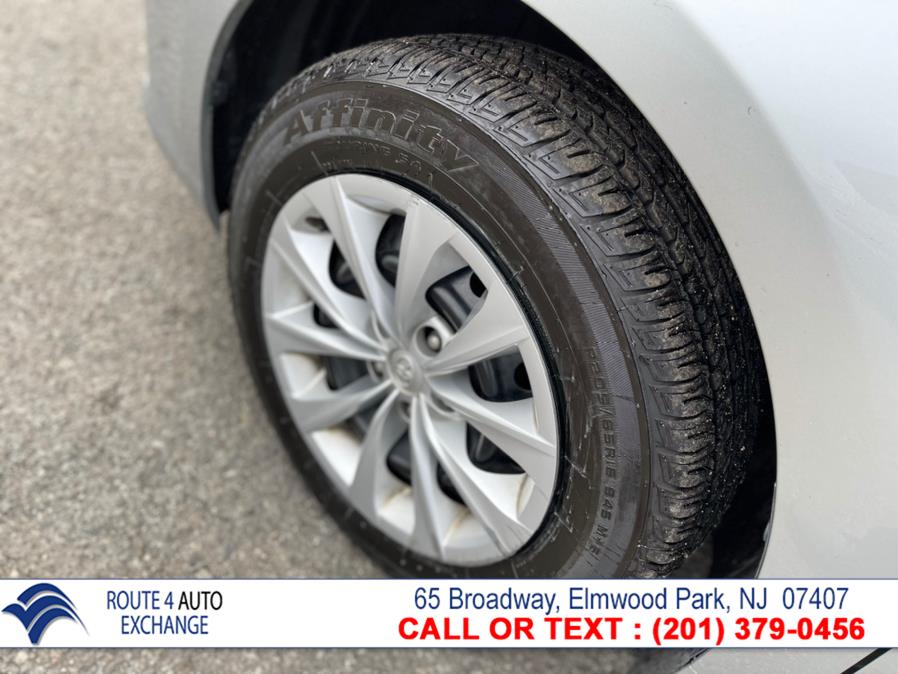 Used Toyota Camry LE Automatic (Natl) 2017 | Route 4 Auto Exchange. Elmwood Park, New Jersey Used Toyota Camry LE Automatic (Natl) 2017 | Route 4 Auto Exchange. Elmwood Park, New Jersey