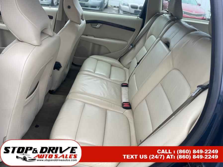 Used Volvo V70 4dr Wgn 2010 | Stop & Drive Auto Sales. East Windsor, Connecticut