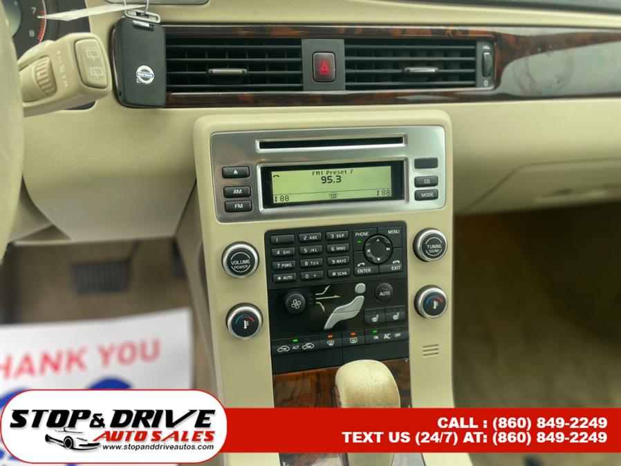 2010 Volvo V70 4dr Wgn, available for sale in East Windsor, Connecticut | Stop & Drive Auto Sales. East Windsor, Connecticut 2010 Volvo V70 4dr Wgn, available for sale in East Windsor, Connecticut | Stop & Drive Auto Sales. East Windsor, Connecticut
