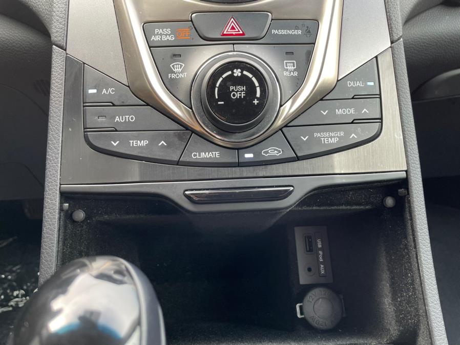 Used Hyundai Azera Sedan 2012 | Green Light Auto Wholesale. Daly City, California Used Hyundai Azera Sedan 2012 | Green Light Auto Wholesale. Daly City, California